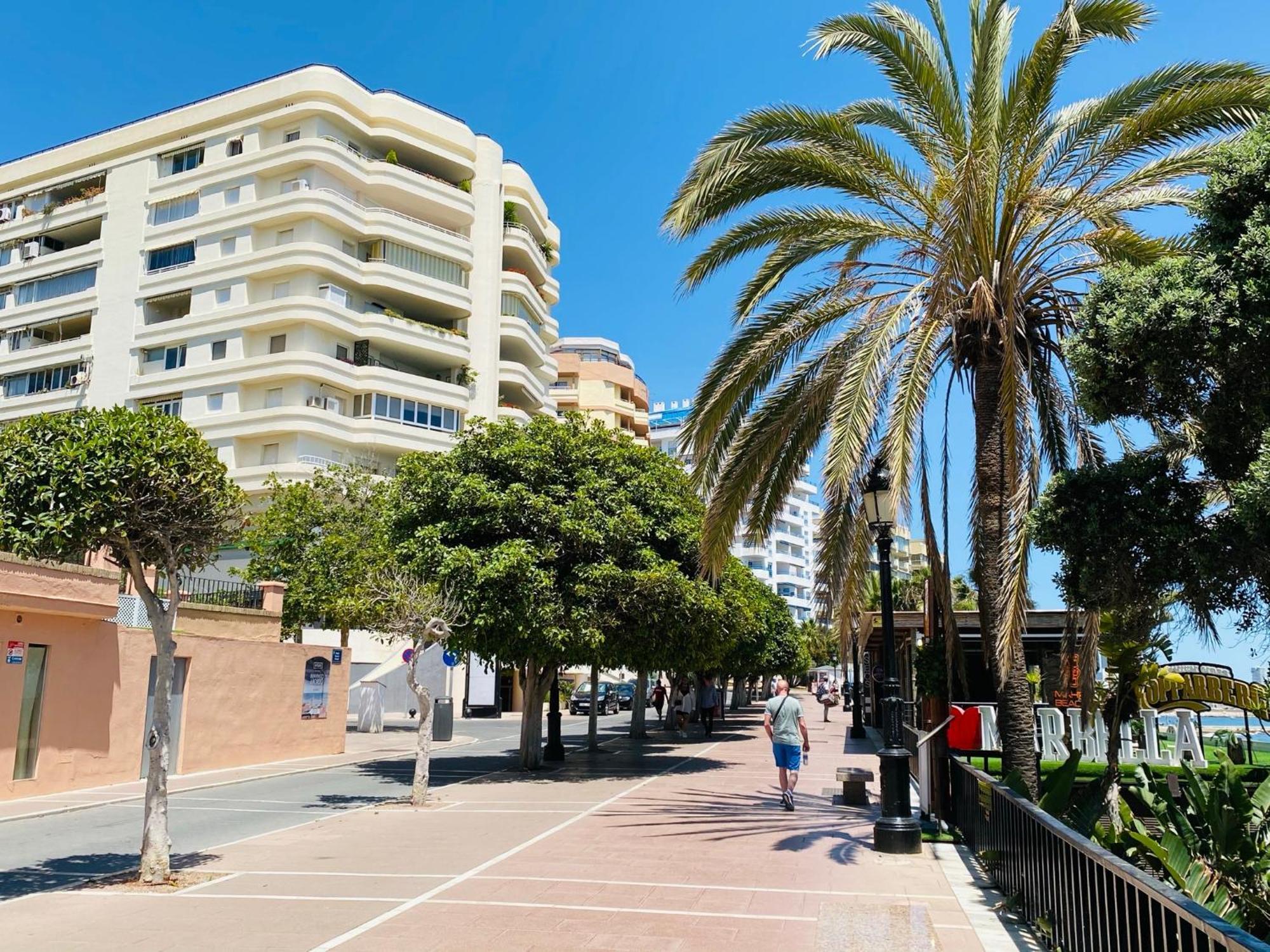 The First Line Of The Sea Apartment Marbella Exterior foto